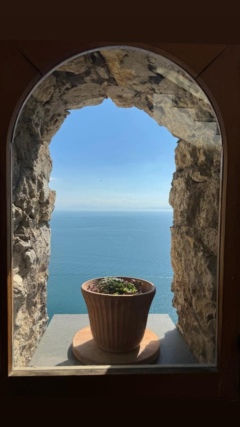 SeaJewelsDeluxurySuite Bed and Breakfast in Amalfi