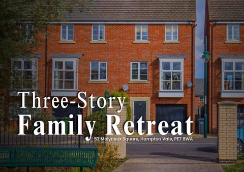 Large Family House - 5 Beds, 3 Baths, Full Kitchen Apartment in Huntingdonshire District