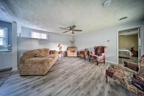 Spacious Geneva House Less Than 5 Mi to The Strip! House in Geneva-on-the-Lake