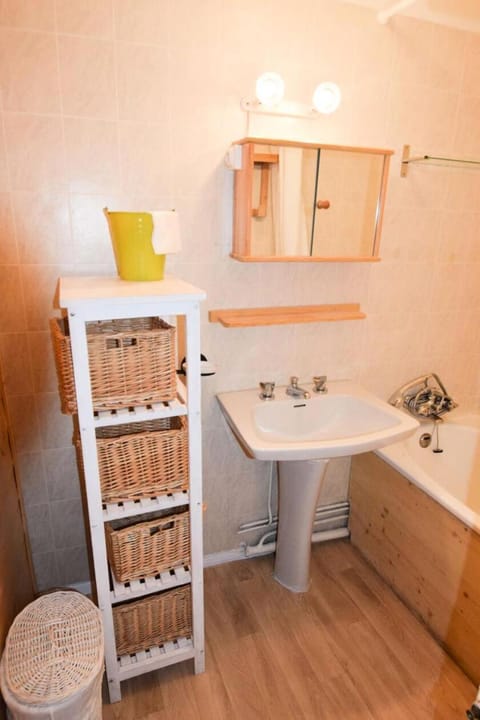 Shower, Bathroom, furniture, kitchen