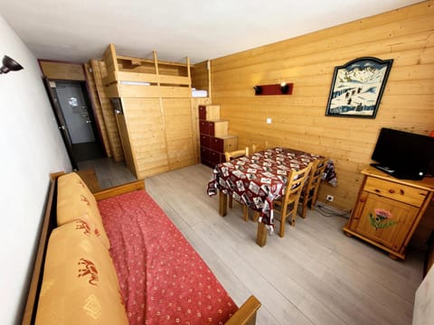 Résidence FlÈche - Studio cabine 4 personnes exposé Sud MAE-3384 Cabin in Mâcot-la-Plagne