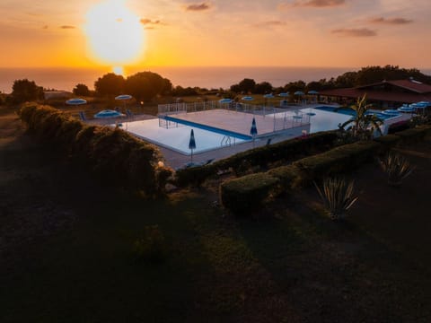 Pool view, Swimming pool, Sunset
