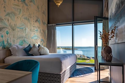 Shoreline Apartments Apartment in Galway