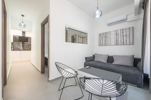 Living room, Seating area, air conditioner