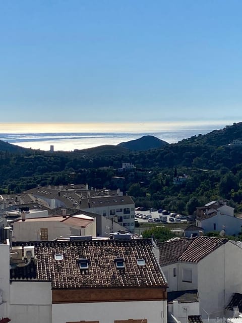 La Casa Alhambra Apartment in Sierra de las Nieves
