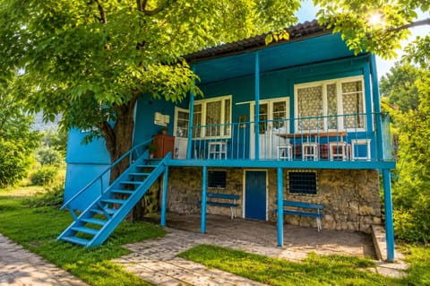 Property building, Spring