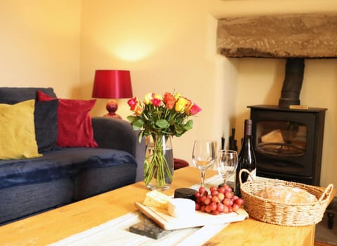 Living room, Food and drinks