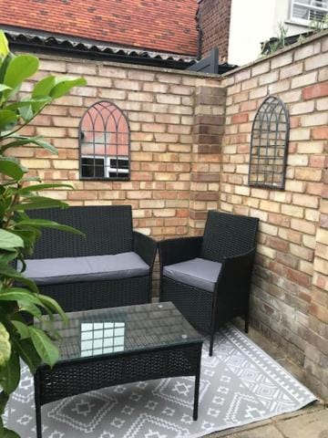 Patio, Balcony/Terrace