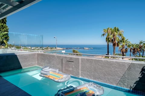 View (from property/room), Balcony/Terrace, Sea view, Swimming pool