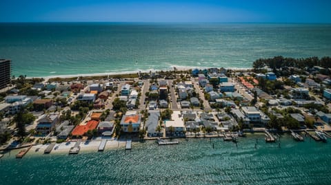 Property building, Neighbourhood, Natural landscape, Bird's eye view, Beach