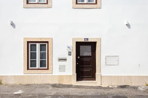 Facade/entrance, Day