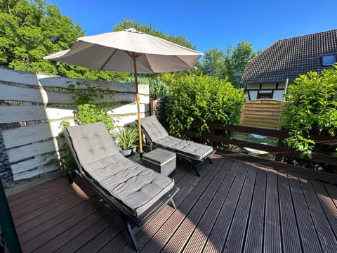 Garden, Garden view, sunbed