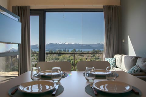 Natural landscape, Balcony/Terrace, Lake view, Mountain view