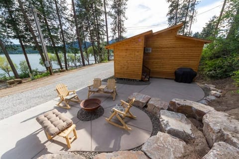 Cozy Duplex Unit - Beautiful Lake Views! House in Franklin D Roosevelt Lake