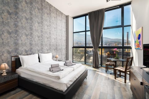 Bed, View (from property/room), Photo of the whole room, Bedroom, Mountain view