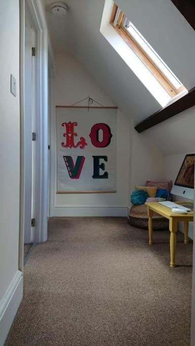 Grocer John's. The heart of the old town Apartment in Padstow