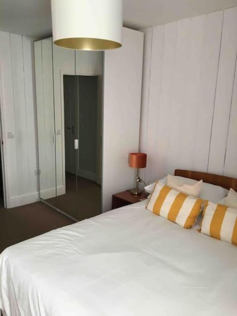 Grocer John's. The heart of the old town Apartment in Padstow