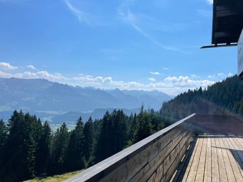 View (from property/room), Balcony/Terrace