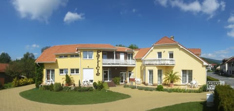 Property building, Facade/entrance, Summer