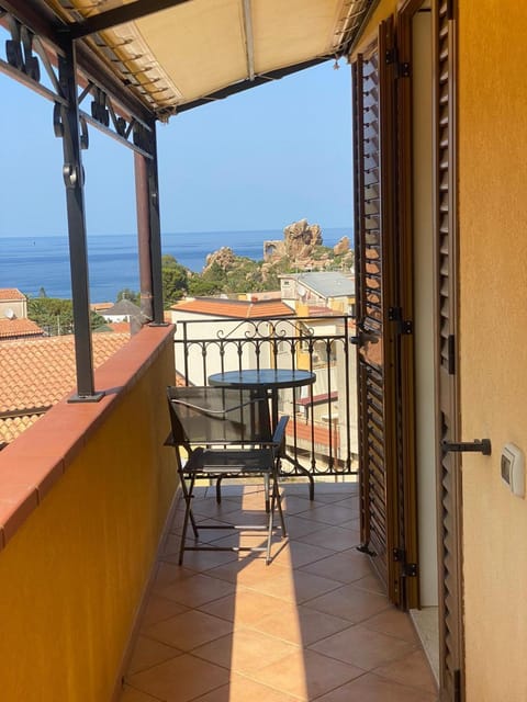 View (from property/room), Balcony/Terrace