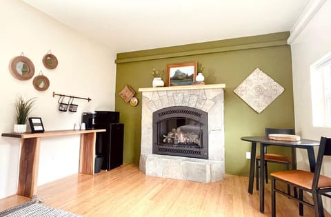 Terra Vista Chalet Country House in Olympic National Park