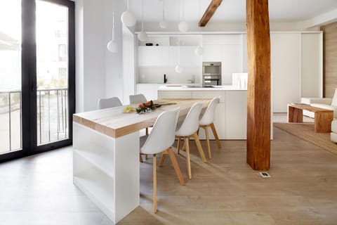 Balcony/Terrace, Kitchen or kitchenette, Living room, Dining area