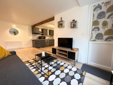 Le Morétain - 400m gare - Jardin - centre ville Apartment in Île-de-France