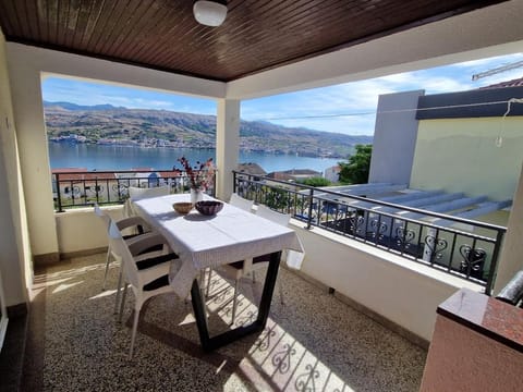 View (from property/room), Balcony/Terrace