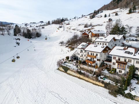 Property building, Winter