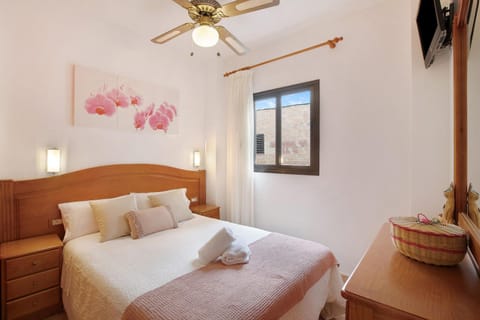 Living room, Bedroom