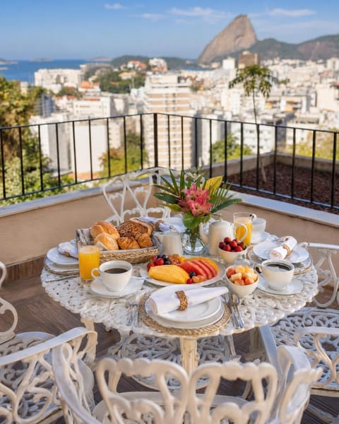 Day, Natural landscape, View (from property/room), Balcony/Terrace, Mountain view, Sea view