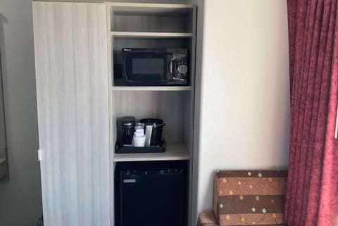 Photo of the whole room, On site