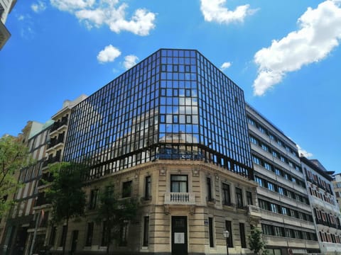 Property building, Facade/entrance