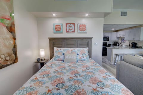 El Matador 611 - FREE TICKETS!! Your stay includes free tickets to many area attractions! House in Okaloosa Island