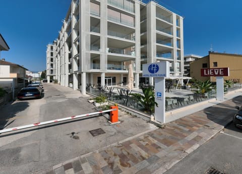 Property building, Parking