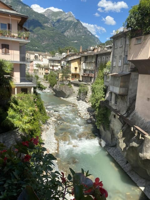 Mountain view, River view