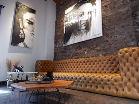 Living room, Lobby or reception