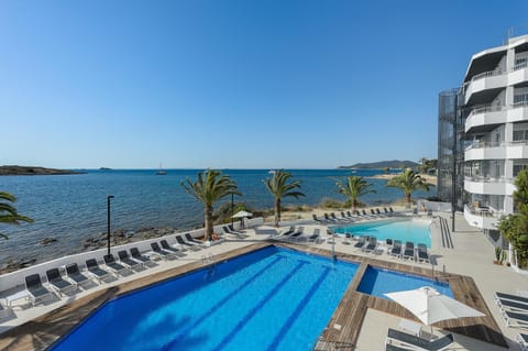 Sea view, Swimming pool