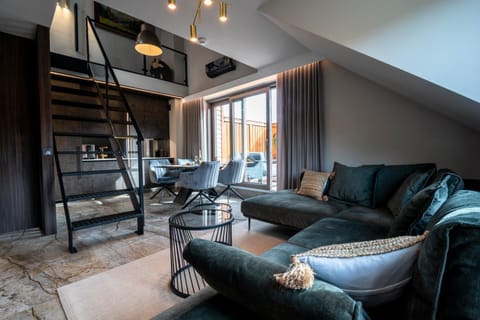 Living room, Floor plan, kitchen, kitchen