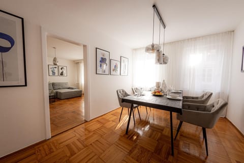 Dining area, Food, Food