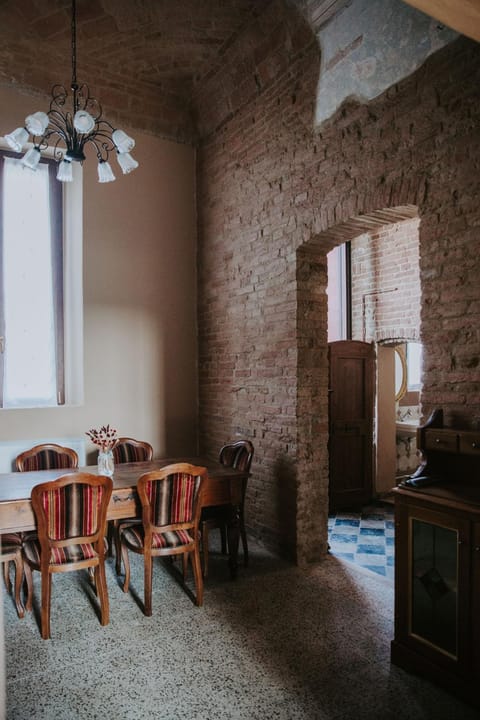 Agriturismo Pizzavacca Farm Stay in Villanova sull'Arda