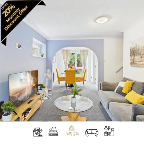 Communal lounge/ TV room, TV and multimedia, Living room