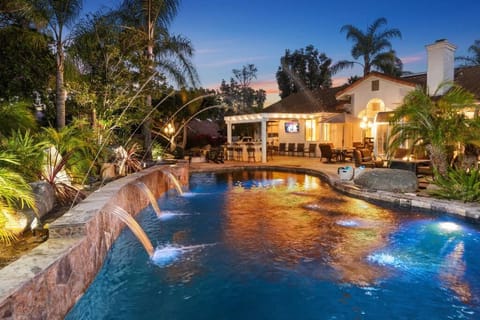 Mi Casa es Su Casa! (My Home is Your Home!) House in Vista