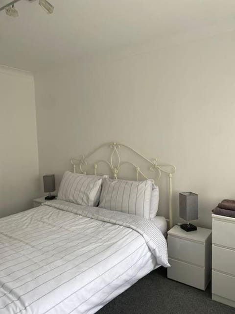 Teith court apartment with private parking. Apartment in Scotland