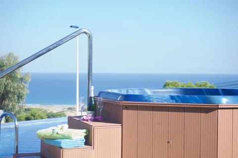 Hot Tub, Sea view