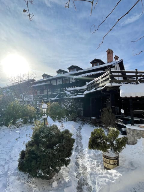 Property building, Winter