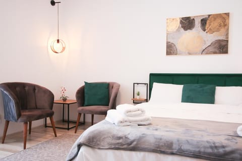 Living room, Bedroom