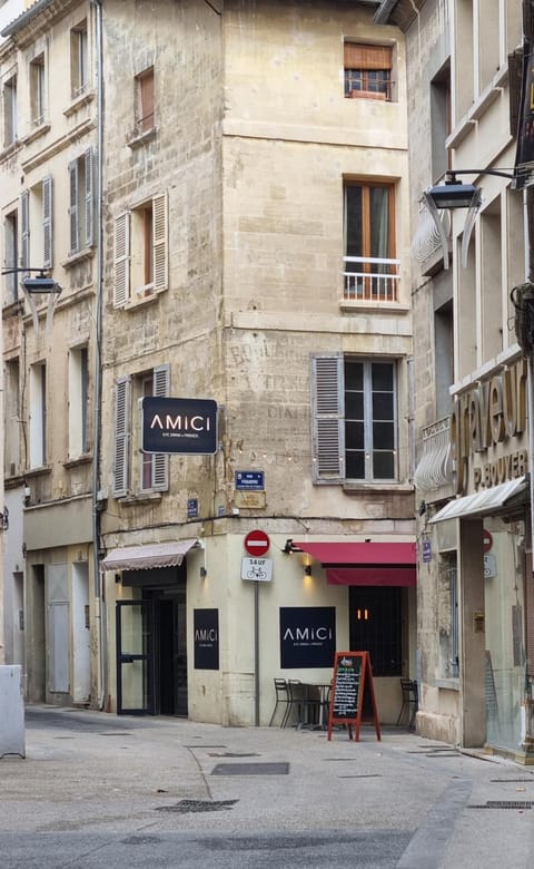Studio avec beaucoup de Charme intra muros Apartment in Avignon