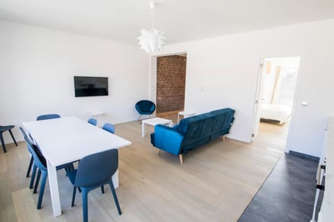 TravelEase - Midi Bed and Breakfast in Brussels