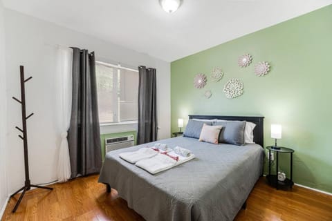 1BR Little Havana Apt stepts to Calle 8 Apartment in Brickell